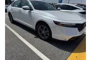 $27958 : Honda Accord Hybrid 2023 EX- thumbnail
