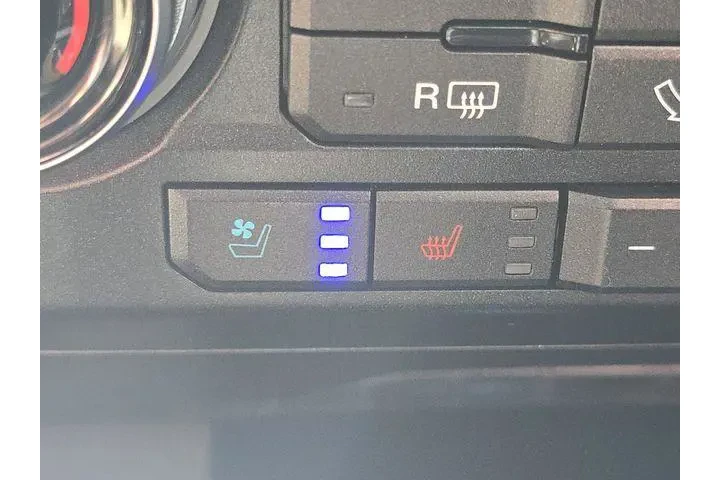 $27520 : Ford F-150 2019 4x4 Limited image 5