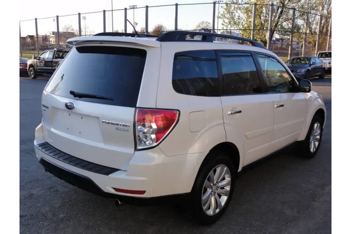 $8950 : 2012 Forester 2.5X Premium image 4