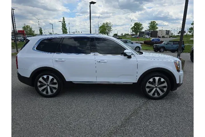 $30500 : Kia Telluride 2022 EX 4dr SU image 6