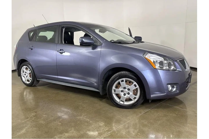 $8500 : 2009 Vibe image 1