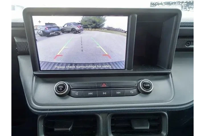 $22743 : Ford Maverick 2023 AWD XL 4d image 3