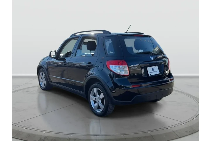$6998 : Suzuki SX4 Crossover 2011 AW image 5