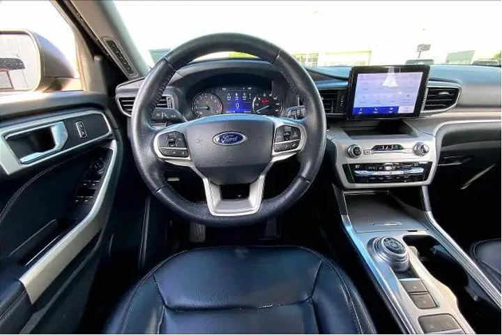 $14984 : Ford Explorer 2020 XLT 4dr S image 6