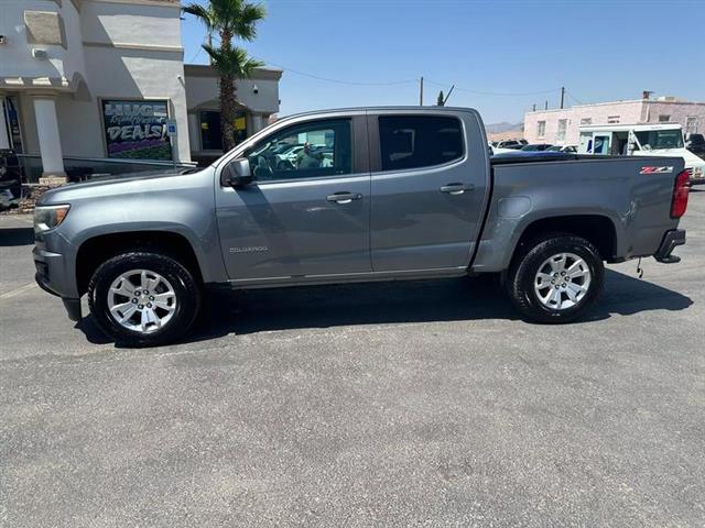 $26995 : Pre-Owned 2018 Colorado Crew image 9