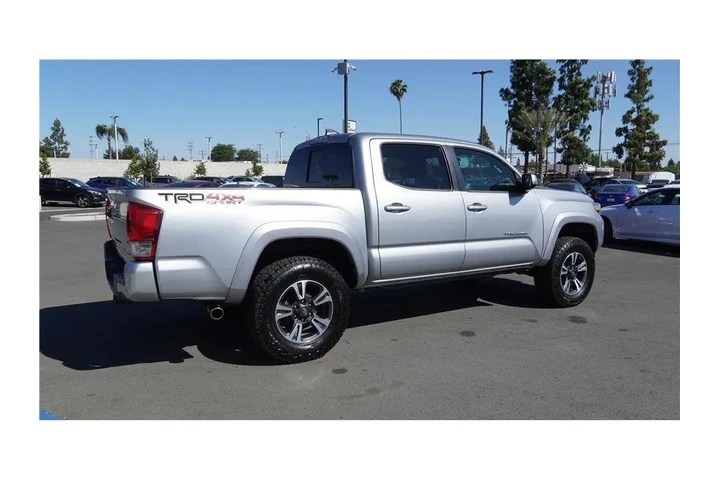 $28784 : 2017 Tacoma TRD Sport Pickup image 6