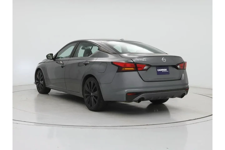 $17998 : Nissan Altima 2021 2.5 SR 4d image 2