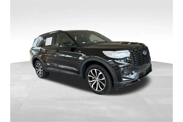 $38413 : Ford Explorer 2025 AWD ST-Li image 2