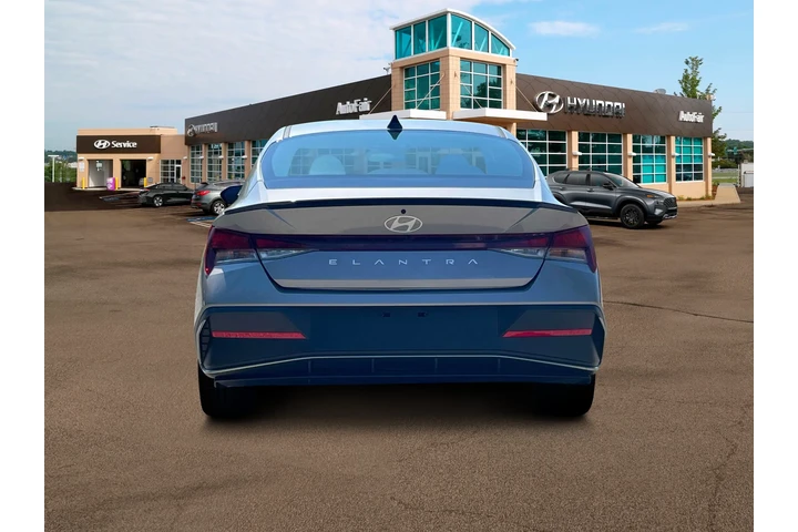 $21200 : Hyundai ELANTRA 2025 SEL Spo image 6