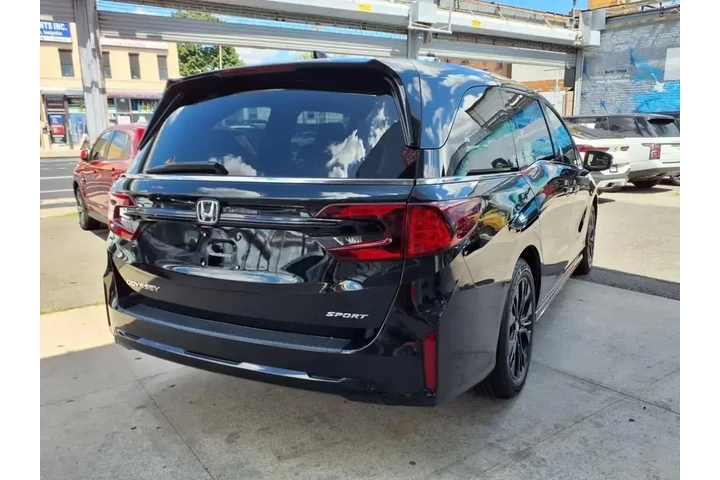 $39467 : Honda Odyssey 2025 Sport-L 4 image 7