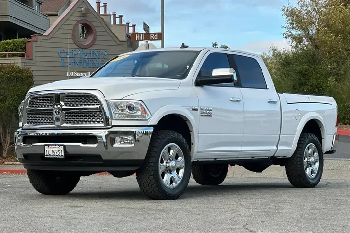 $34622 : Ram 2500 2014 4x4 Laramie 4d image 8