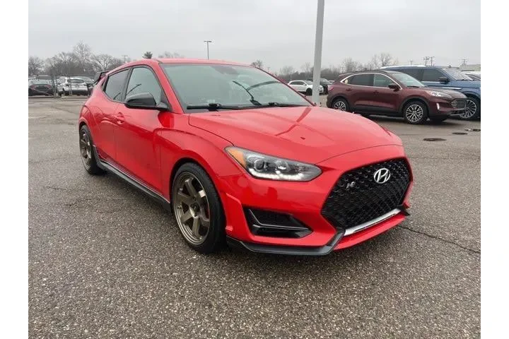 $20499 : Hyundai VELOSTER N 2021 3dr image 3