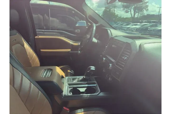 $31000 : Ford F-150 2017 4x4 Limited image 3