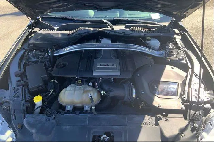 $30985 : Ford Mustang 2020 GT 2dr Fas image 10