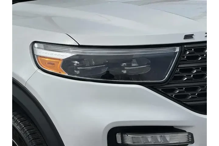 $33494 : Ford Explorer 2023 AWD XLT 4 image 8