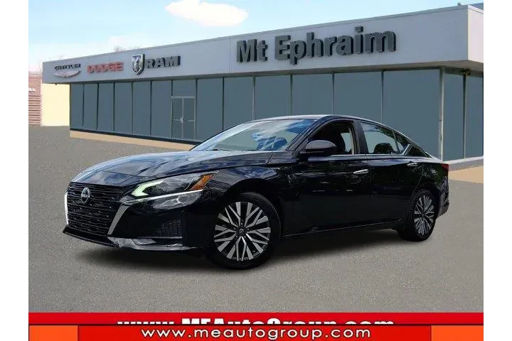 $19696 : Nissan Altima 2024 2.5 SV 4d image 1