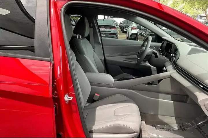 $22654 : Hyundai ELANTRA 2025 SEL Spo image 9