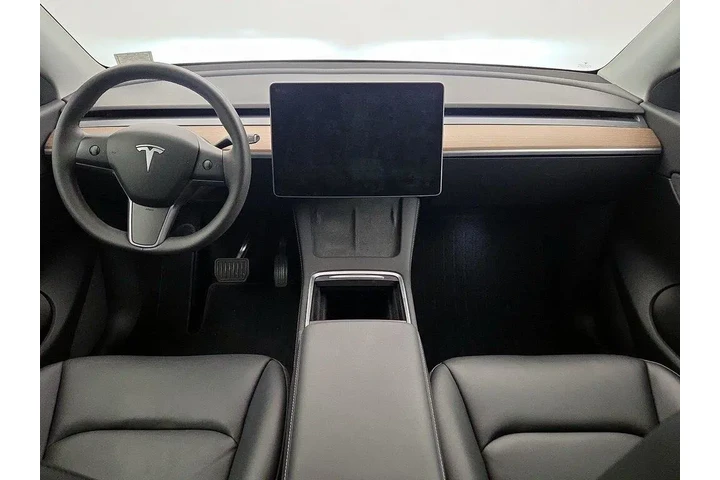 $32998 : Tesla Model Y 2022 AWD Long image 9