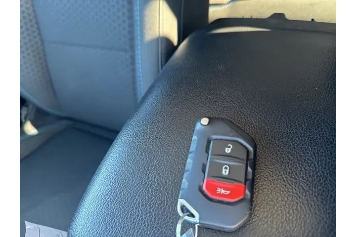 $33400 : Jeep Wrangler 2024 4x4 Rubic image 5