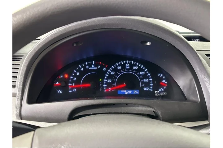 $11500 : 2010 Camry LE image 5