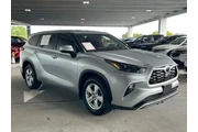 $32555 : Toyota Highlander 2023 AWD L thumbnail