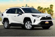 $21556 : Toyota RAV4 2019 LE 4dr SUV thumbnail