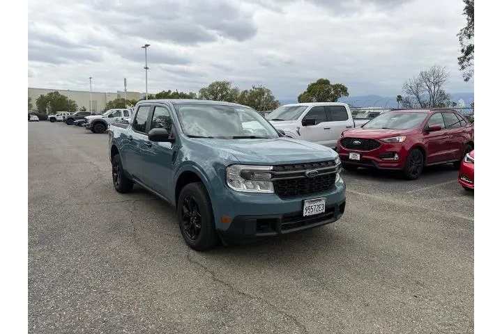 $26800 : Ford Maverick 2022 AWD XL 4d image 2