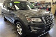 $19900 : 2017 Explorer XLT thumbnail