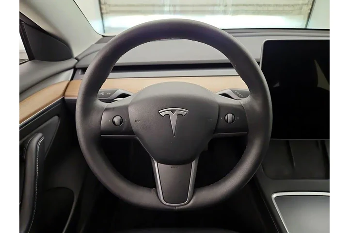 $29998 : Tesla Model 3 2022 AWD Long image 10