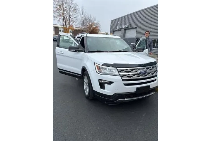 $16959 : Ford Explorer 2018 AWD XLT 4 image 4
