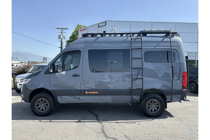$127910 : 2020 Sprinter Cargo Van 2500 image 3