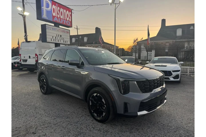 2024 Sorento S 2WD image 3