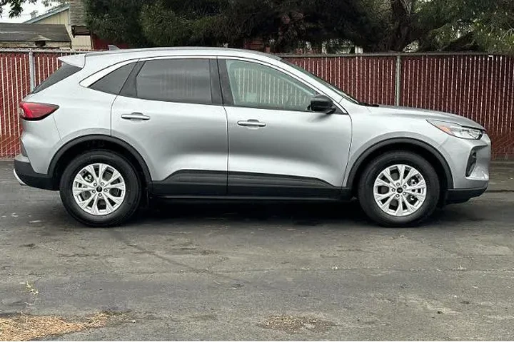 $24000 : Ford Escape 2024 Active 4dr image 2