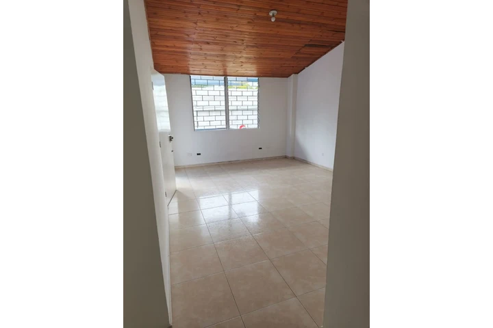$1 : arriendo apartamento  duplex image 2