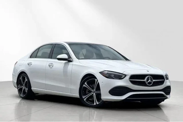 $38317 : Mercedes-Benz C-Class 2025 C image 2