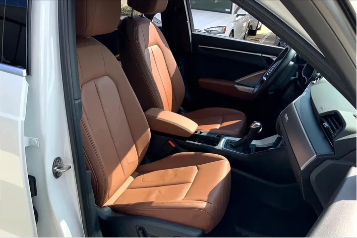 $20349 : Audi Q3 2022 AWD quattro S l image 8