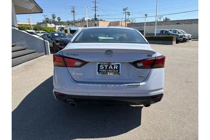 $20927 : Nissan Altima 2023 AWD 2.5 S image 5