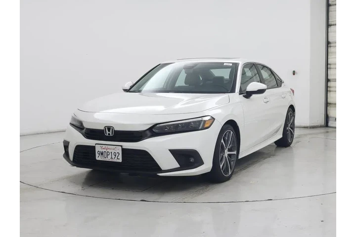 $28998 : Honda Civic 2024 Touring 4dr image 4