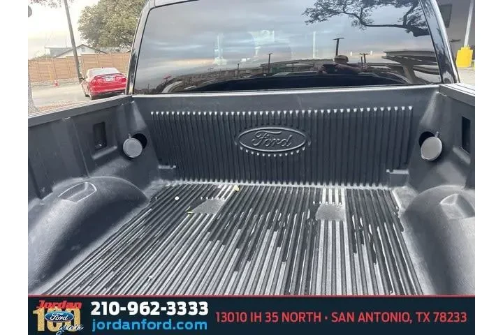 $32788 : Ford F-150 2023 4x2 XL 4dr S image 9