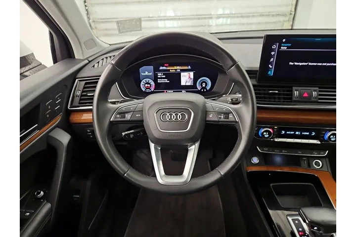 $29998 : Audi Q5 2023 AWD quattro S l image 10