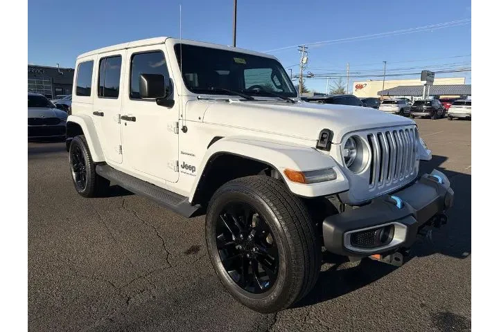 $32890 : Jeep Wrangler 2023 4x4 Sahar image 7