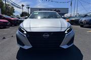 $25299 : 2023 Altima 2.5 SV Sedan thumbnail