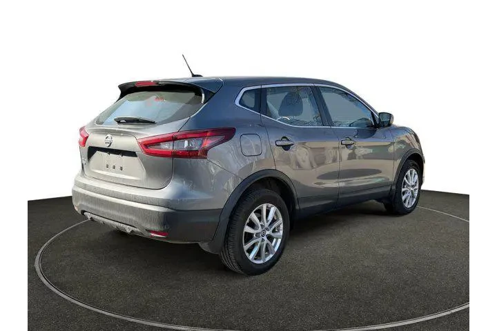 $14485 : Nissan Rogue Sport 2020 S 4d image 5