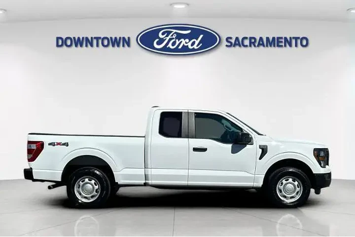 $35811 : Ford F-150 2023 4x4 XL 4dr S image 10