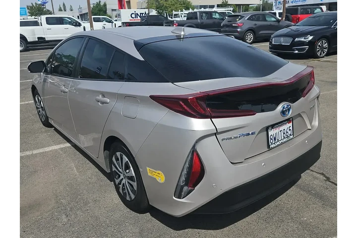 $23500 : Toyota Prius Prime 2021 Limi image 6