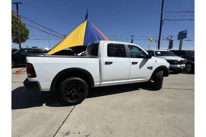 $32888 : Ram 1500 Classic 2024 4x4 SL image 5