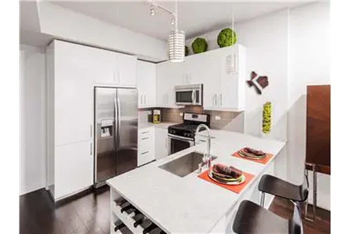 $1887 : Rental property with 1 bedro image 3