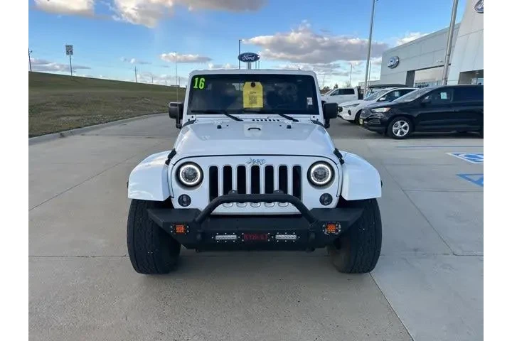 $17988 : Jeep Wrangler Unlimited 2016 image 8