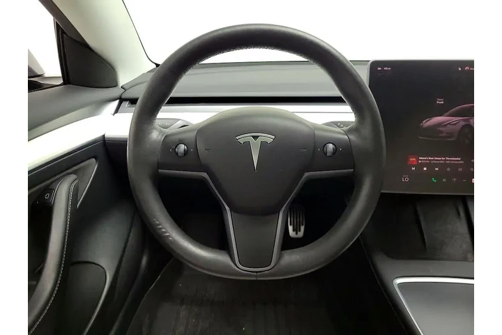 $27998 : Tesla Model 3 2023 4dr Sedan image 10