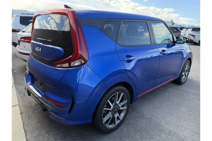 $18988 : Kia Soul 2022 Turbo 4dr Cros image 4